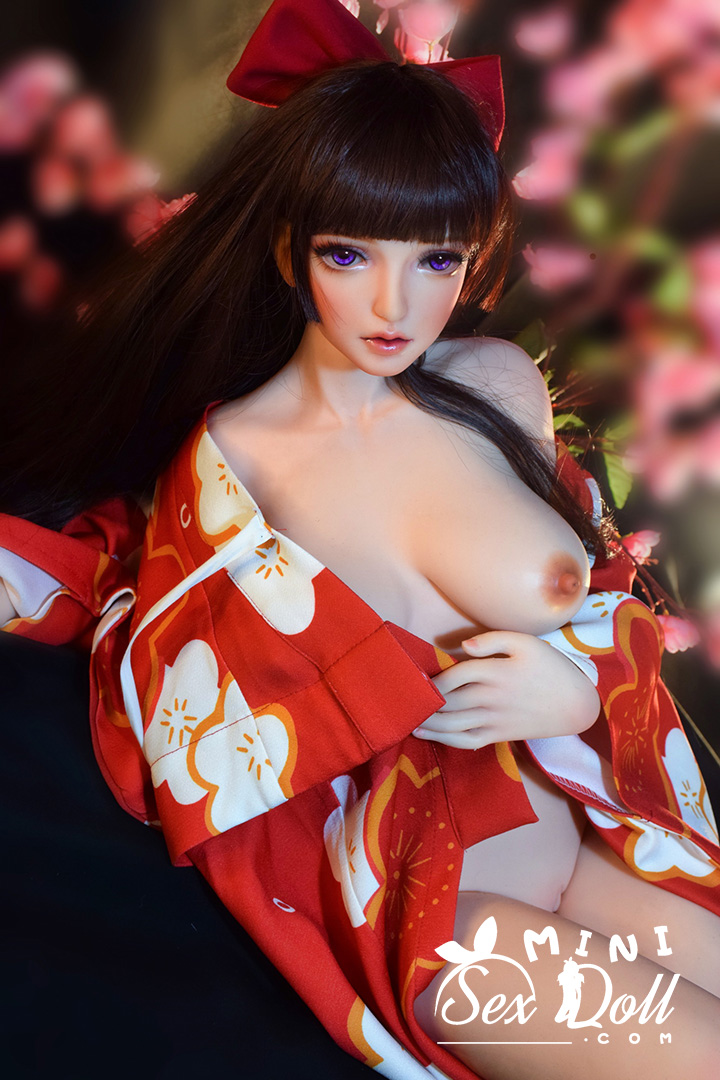 $1000+ 102cm(3.34ft) Japan Realistic Silicone Sex Doll-Suzuhara 5