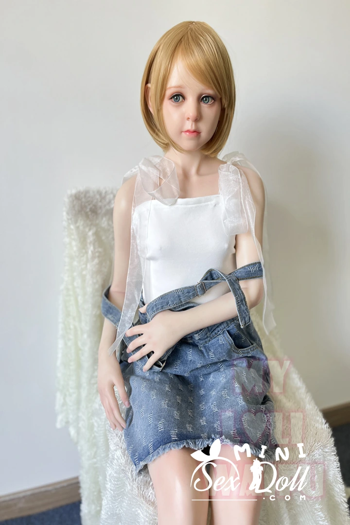 $1000+ 138cm(4ft5) Blonde Cute Silicone Mini Sex Doll-Alice 11